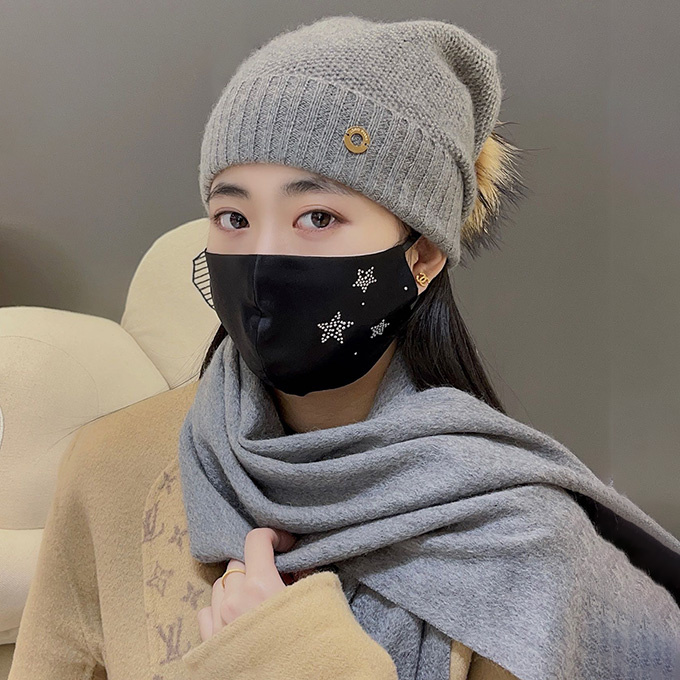 loro piana cashmere beanie with fox pom pom